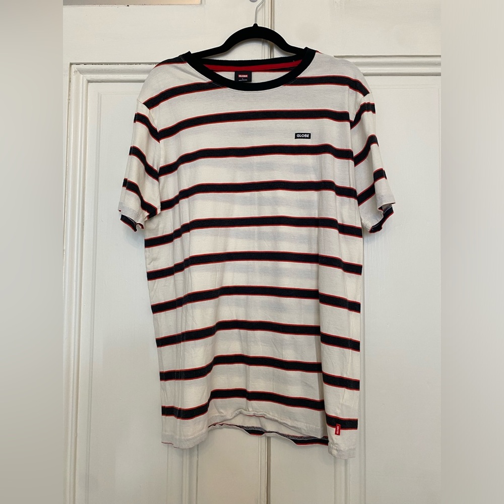Globe T-shirt